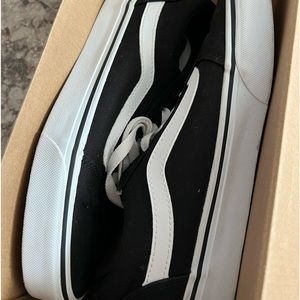 Women’s Vans